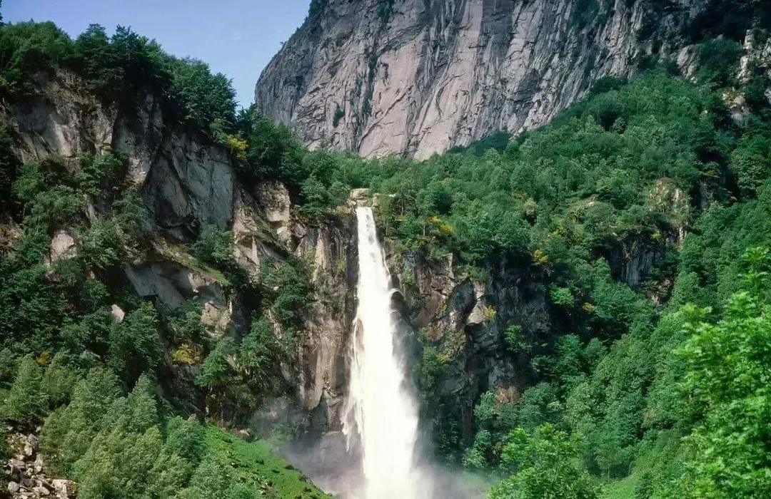 Les Waterfall